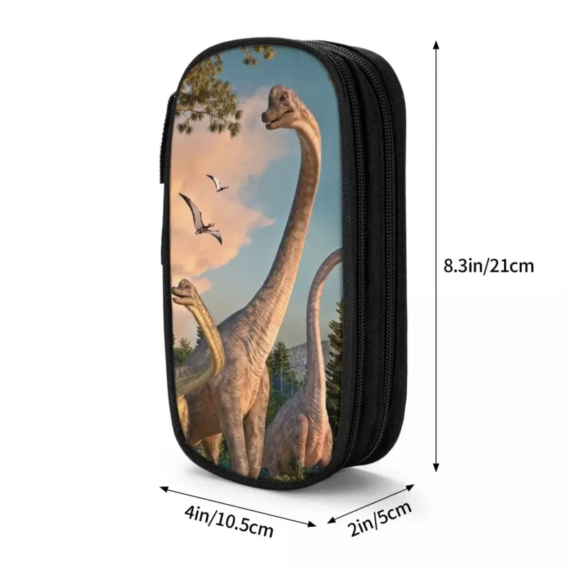 Рисунок 6 - Пеналы с животными и динозаврами Brachiosaurus