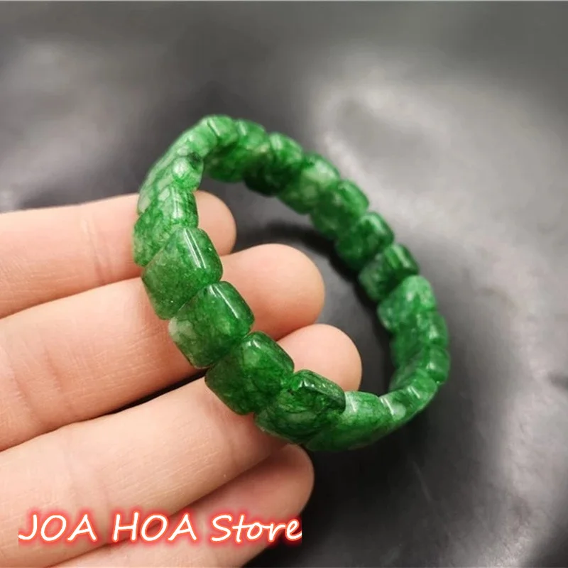 

Natural Green Hand Carved Jade Fashion Boutique Jewelry Emerald Bracelet