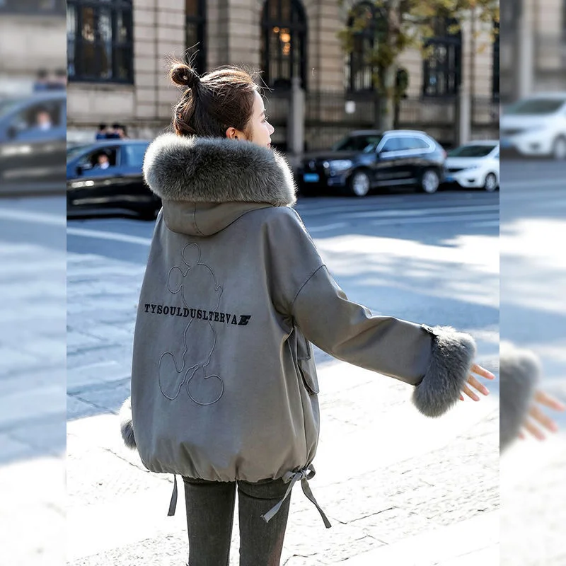 Women Outwear Solid Green Winter Thick Jackets High Quality Trench Faux Lamb Wool Coats Long Sleeve Hooded Zipper Short Fur Coat