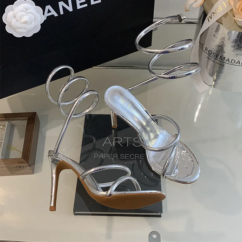 CHMURY Прямая поставка дизайнерские роскошные золотые черные серебряные сандалии