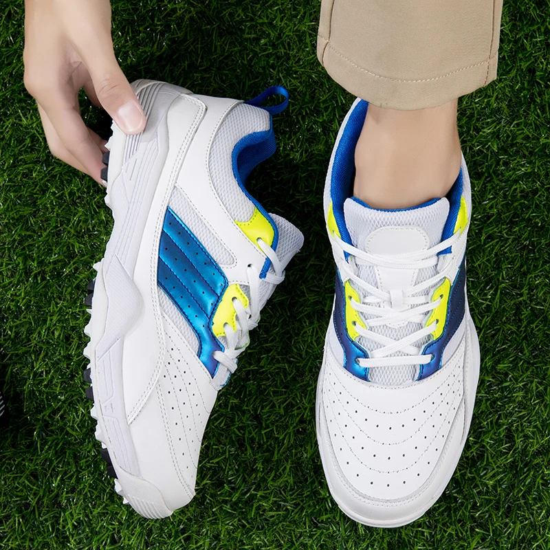 New Couple Golf Shoes Men's Professional Comfortable Golf Shoes Men's High-quality Sports Shoes Non Slip Walking Shoes Women