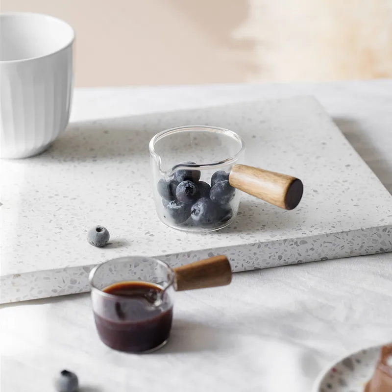 

soy sauce dish oil spray soy sauce dispenser honey pot