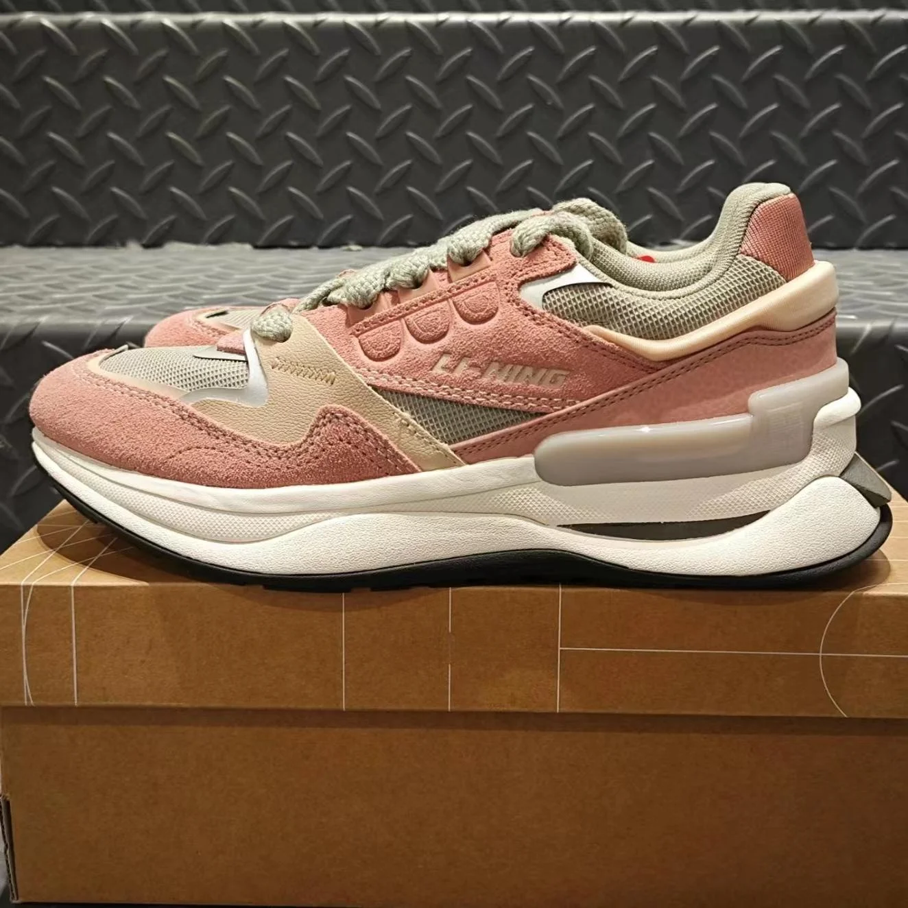 Li Ning 2024 оригинальная мужская и женская осенняя обувь Heart 00 V2 новая легкая