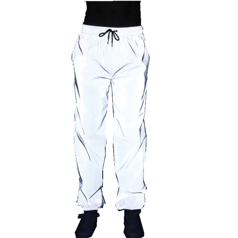 Рисунок 5 - Светоотражающие брюки для мужчин и женщин