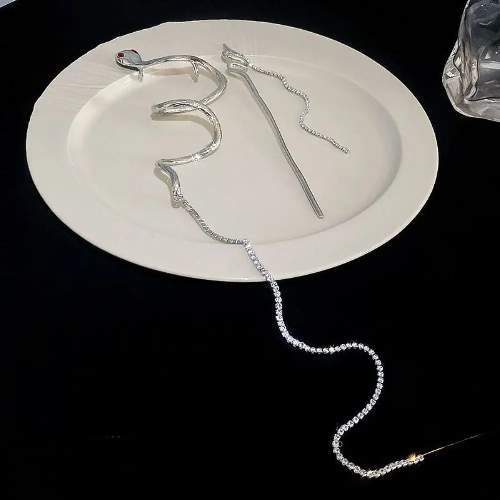 

Tassel Snake Hair Stick Classic Metal Hairpin Hanfu Hair Fork Hair Chopsticks Hair Fork Chinese Style Hair Stick Daily