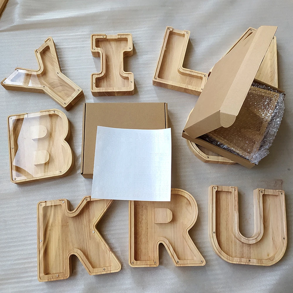 Деревянная копилка с 26 буквами и именной наклейкой персонализированная