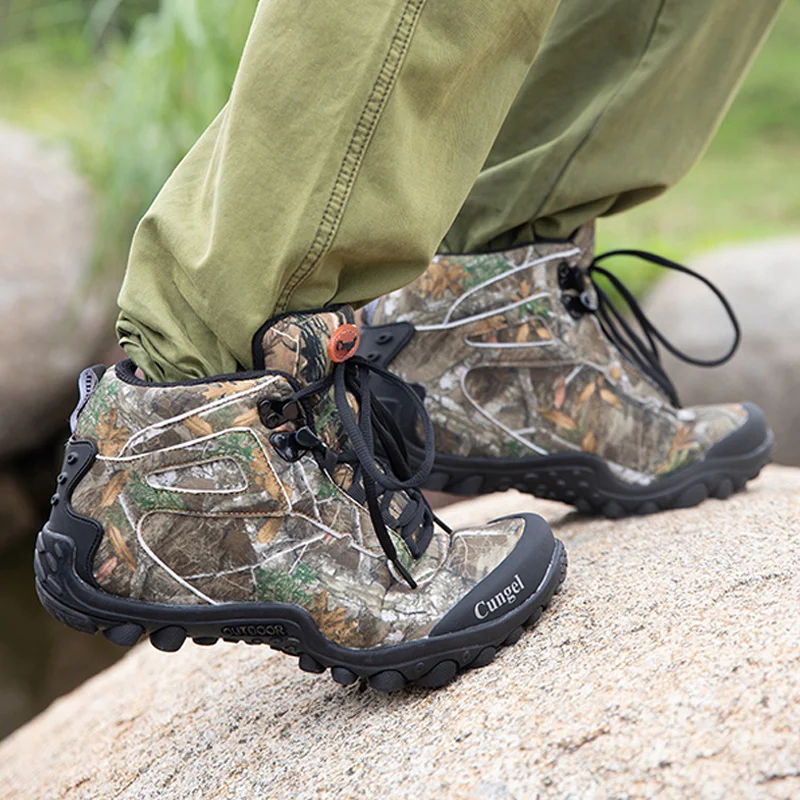 Autumn Winter Camouflage High Trekking Sneakers Men Outdoor Waterproof Military Tactical Boots Men Hunting Boots Botas Tactica