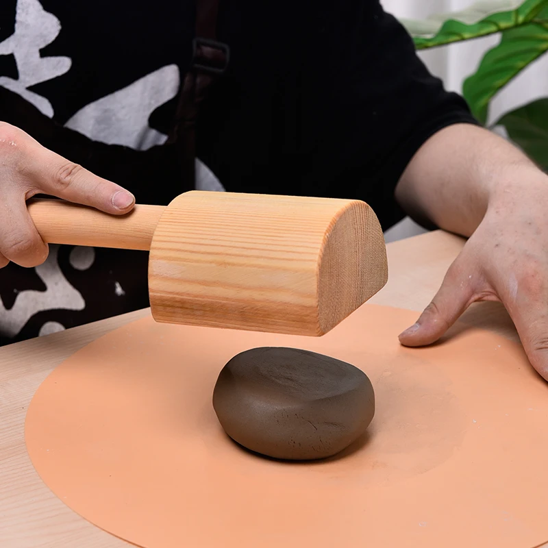 

Jingdezhen Pottery Art Standing Paddle Tools High Quality Natural Log Making Fine Grinding