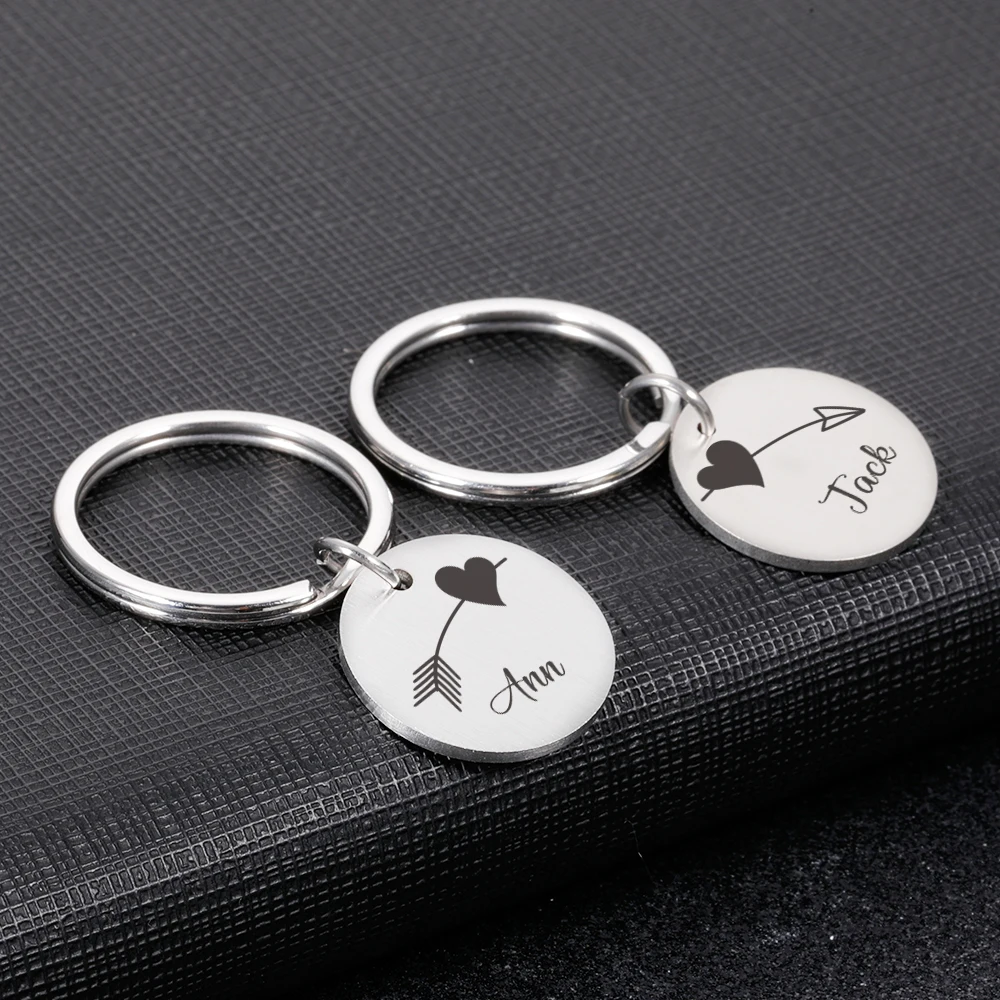

A Pair Couple Keychain Gifts Customized Lover Name Valentine's Gift for Husband Wife Boyfriend Valentine Souvenir Love Keychains