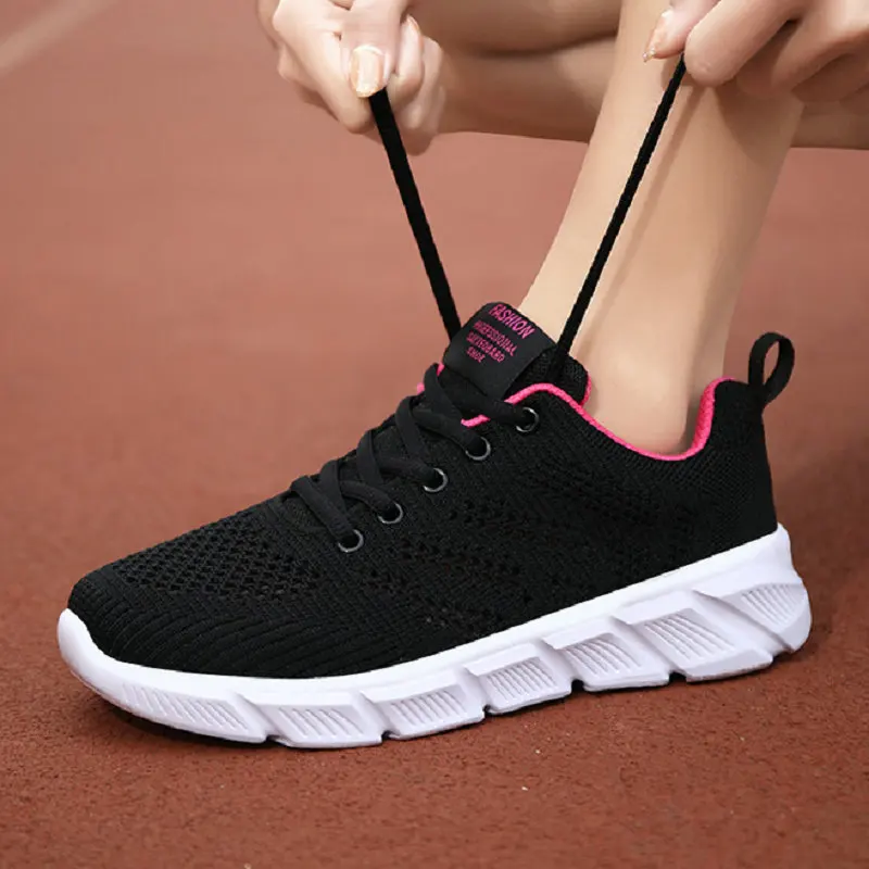 Summer Sneakers Women Light Weight Casual Shoes Slip on Lazy Shoes Comfortable Couple jogging shoe Soft Breathable Net Shoes