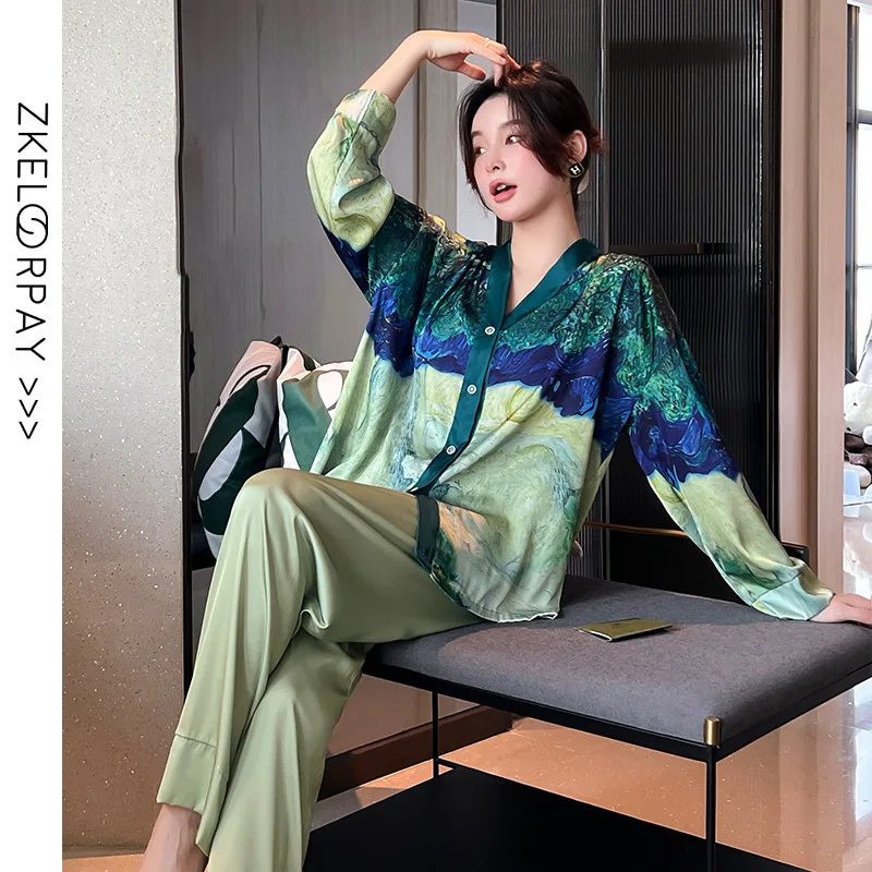 

Women's Silk Stain Pajamas Printed Two Piece Set Long Sleeve Button V-neck Top Loose Trousers Sleepwear for Women Pijama Pjs