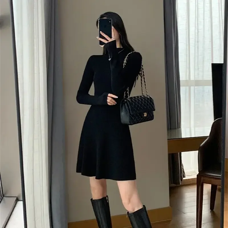 Новое осенне-зимнее вязаное платье-свитер женское облегающее платье с