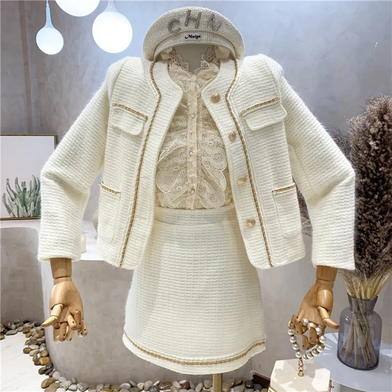 

Niche Design New Women's Clothes 2021 Winter Tweed Short Coat High Waist A-line Wrap Hip Skirt two-piece Set Dress Suits