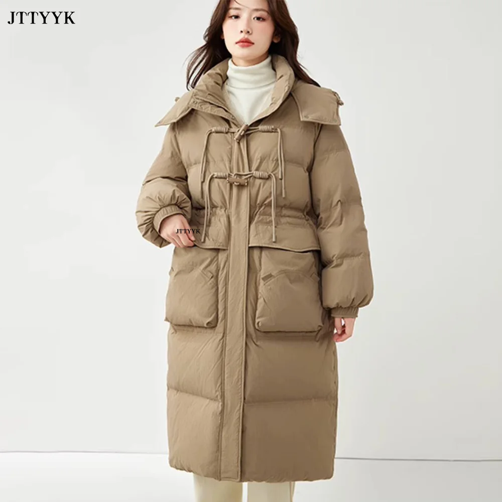 

Корейская модная зимняя парка, новинка, пуховик, женская верхняя одежда средней длины, свободное плотное пальто с капюшоном на белом утином пуху и бамбуковой пряжкой