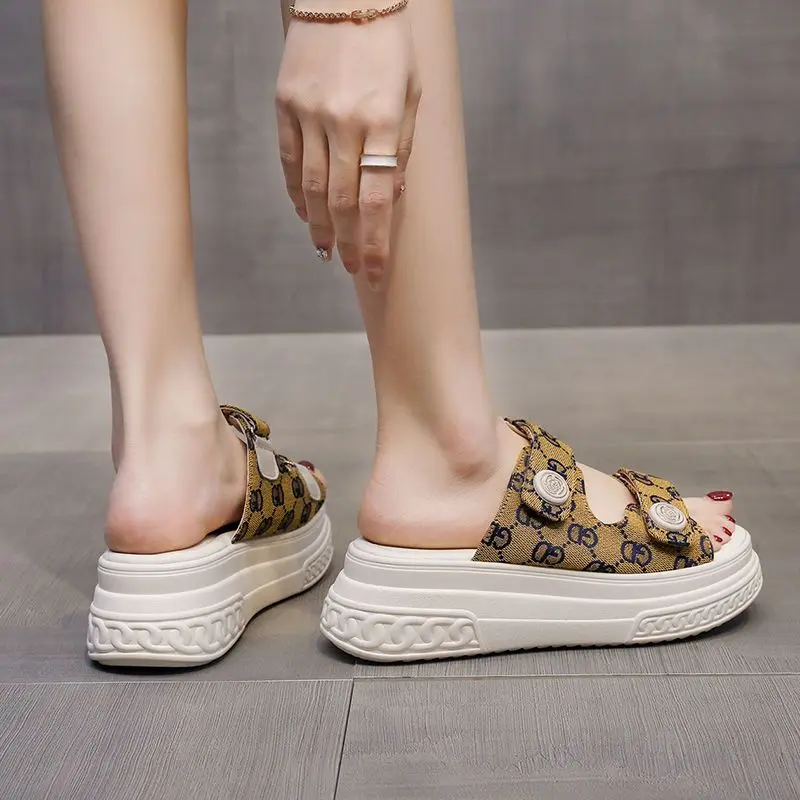 Slope Heel Slippers Women'S Summer Wear 2023 New Fashion Comfort Soft Bottom Sponge Cake Bottom Heightened All-Match Word Women