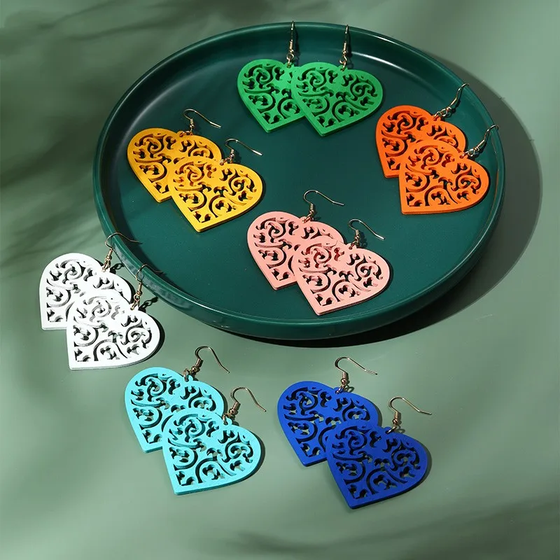 

Bohemian Long Heart Earrings Europe US Exaggerated Personality Colorful Hollow Out Wooden Vintage Ethnic Style Ear Jewelry Gift