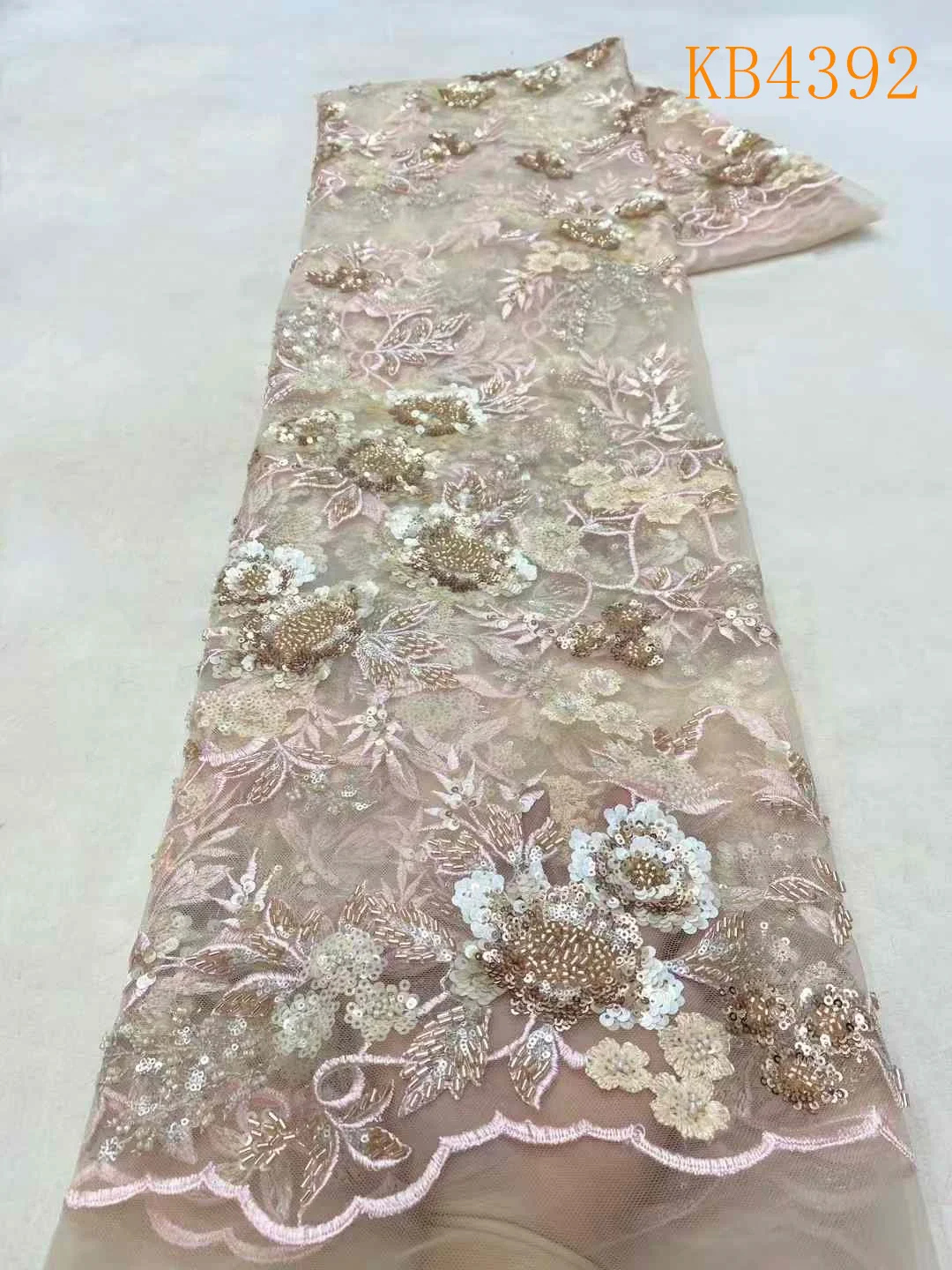 2024 Африканская розовая кружевная ткань с бисером для вышивания зелеными