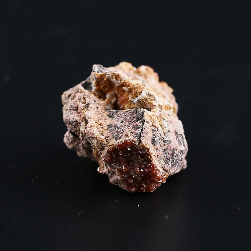 Natural Stone DIY Jewelry Drusy Magnesite Raw Material Gemstone Crystal Cluster Gifts Mineral Specimens 42x30x27mm 27.8g