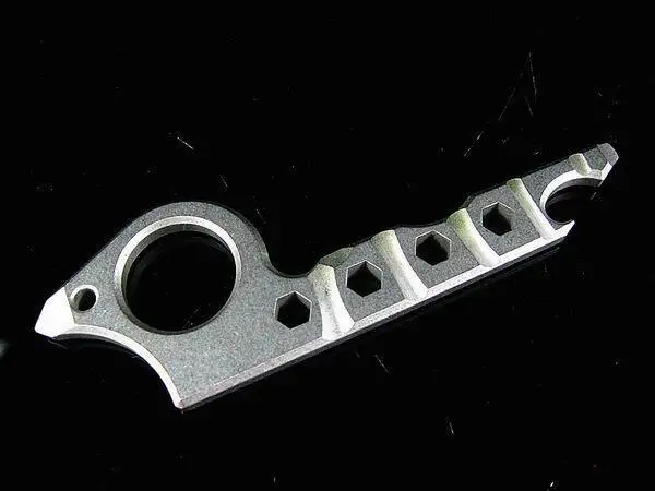 

Stainless Steel Bottle Opener Crowbar Broken Window Multifunctional EDC Tool