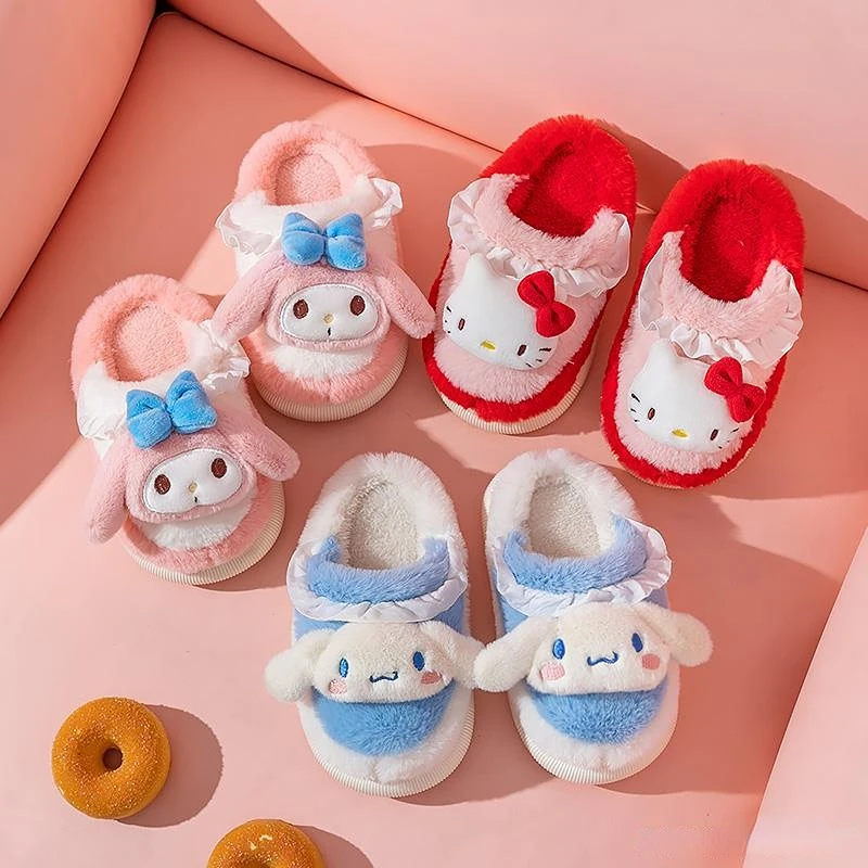 

Детские тапочки Sanrio, зимняя теплая Домашняя одежда на флисовой подкладке, Нескользящие удобные хлопковые тапочки для детей среднего и боль...