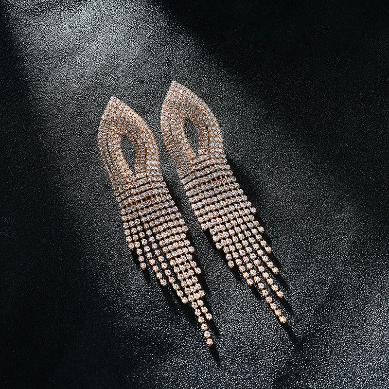 

European and American Nightclub Bar Exaggerated Temperament Long Earrings Fashion Tassels Earrings Female Earrings