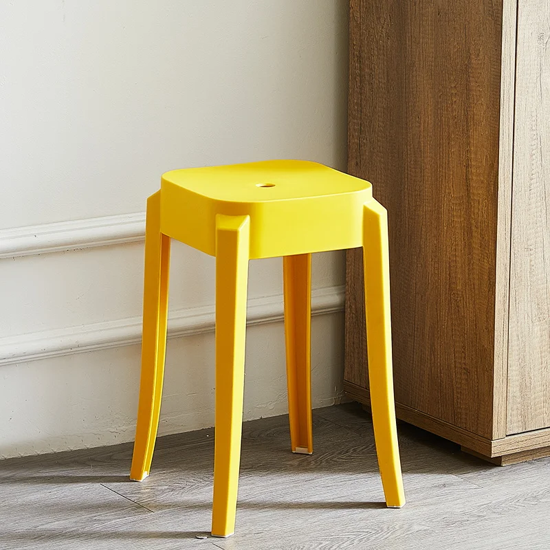 Сверхлегкие пластиковые стулья в скандинавском стиле, защита для пола, дизайнерские компактные стулья, минималистичные стулья для пола