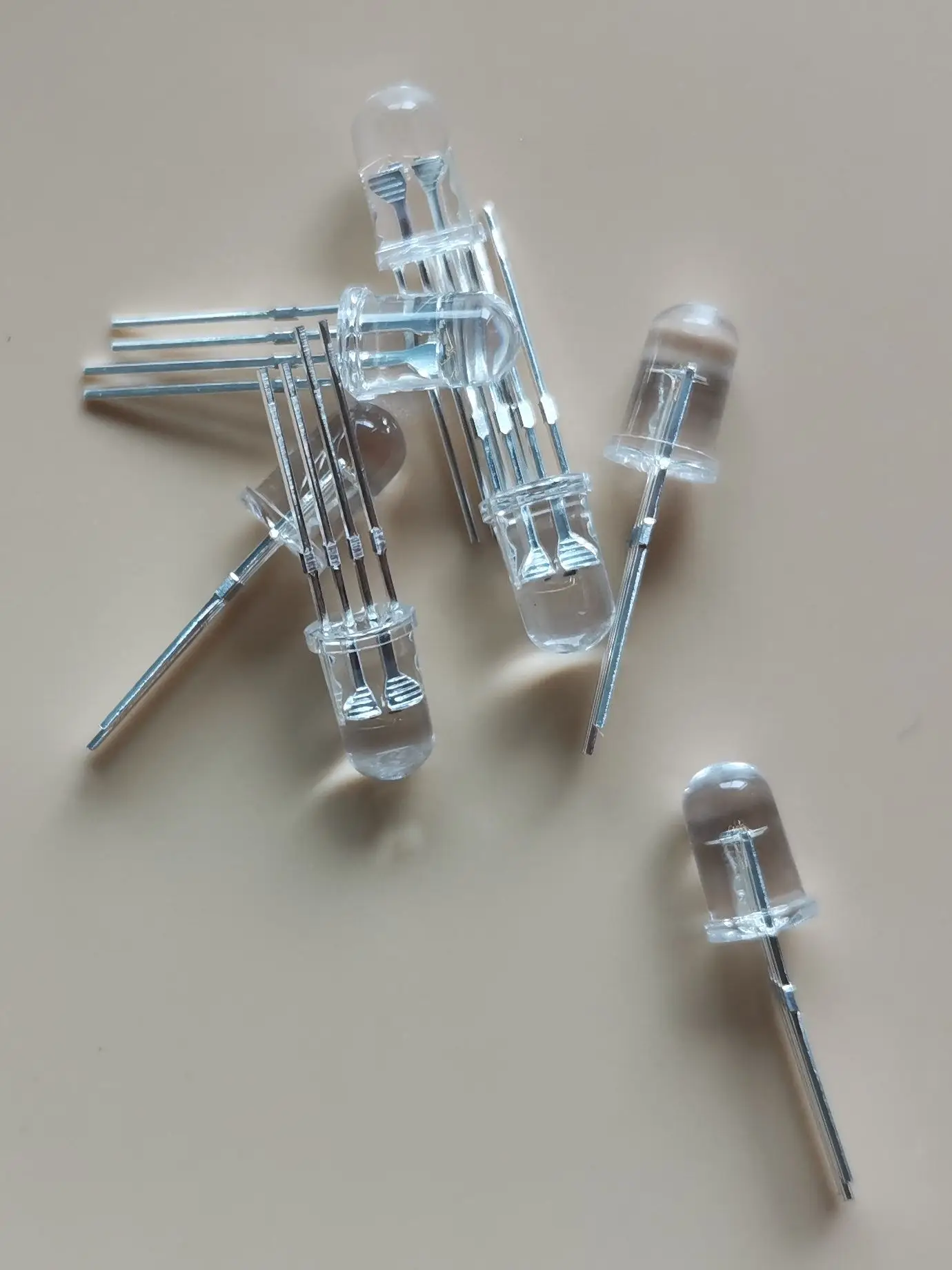 

RGB светодиодные чипы WS2812