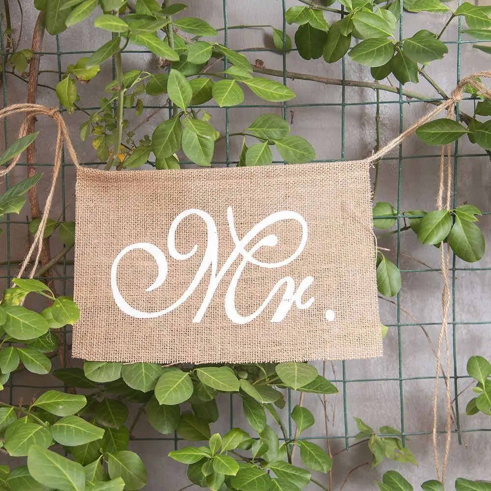 

2Pcs/set Romantic Burlap Mr. & Mrs. Chair Banners Hanging Chair Sign Flag Rustic Khaki Party Photo Prop Home Wedding Decoration