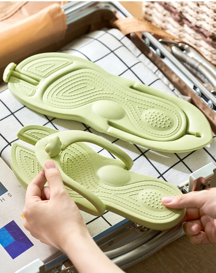 Рисунок 3 - Женская летняя необычная дизайнерская