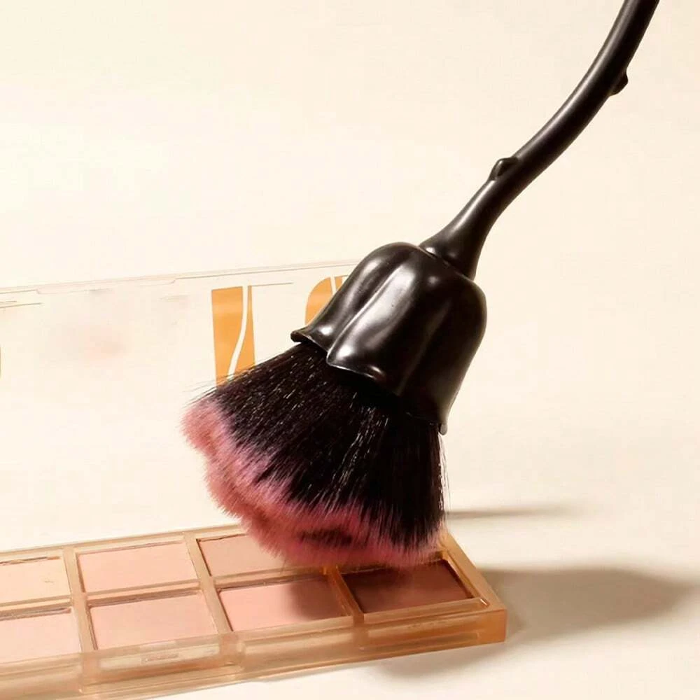 Кисть для пыли в форме розы