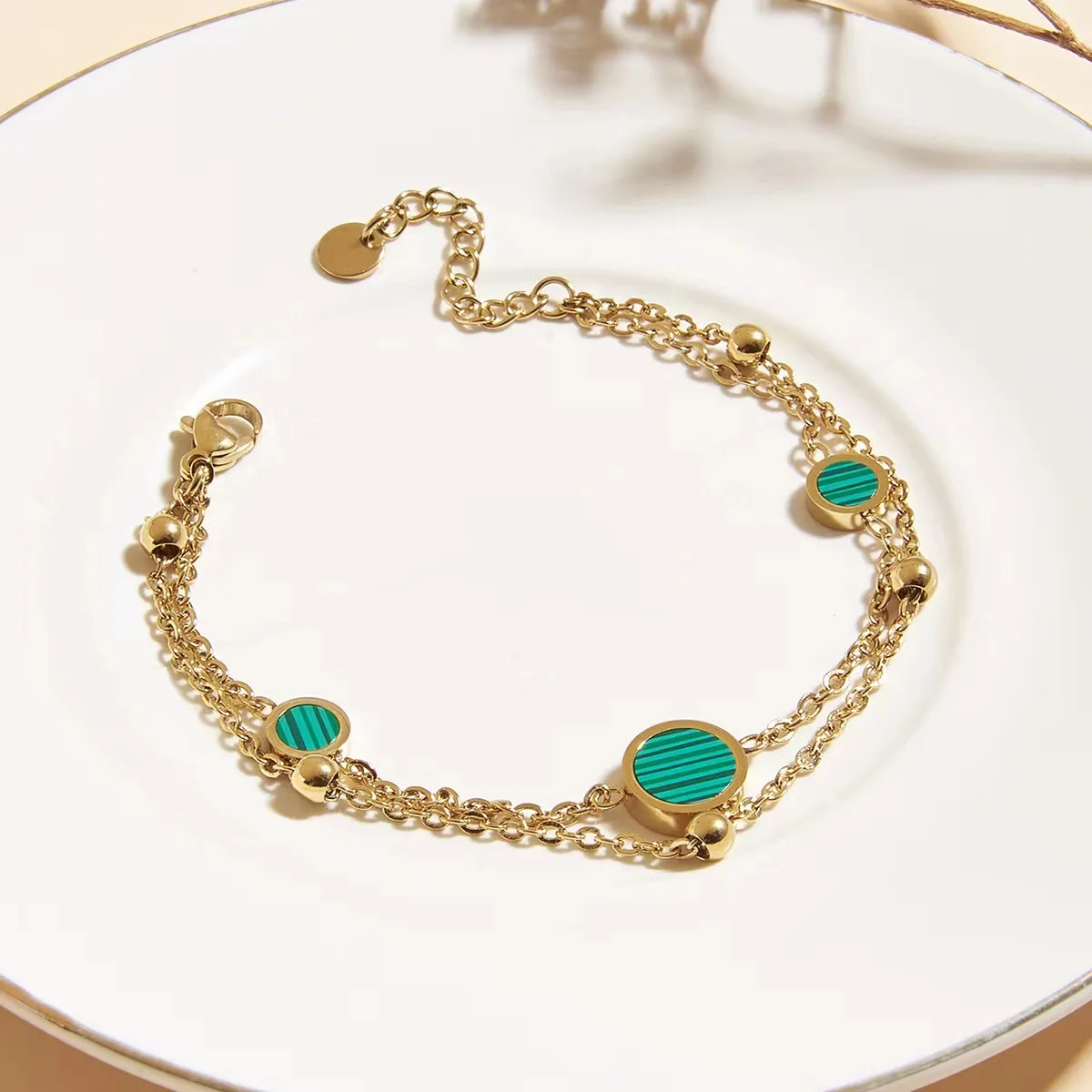 

French Light Luxury Temperament Double Stacked Wear Female Bracelet Senior Sense Everything Matching Gold Hand Accessories