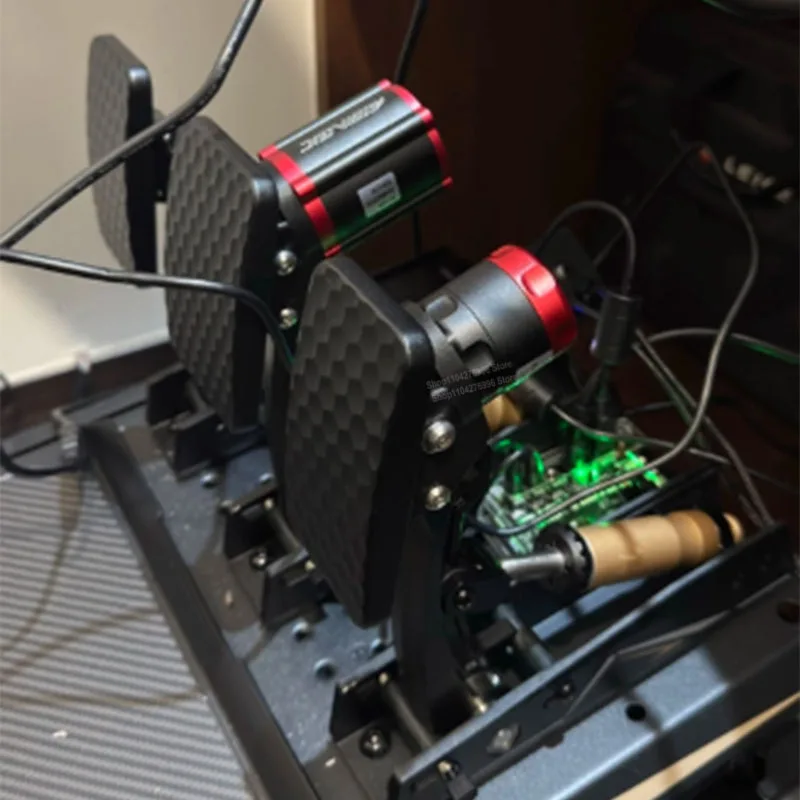 Фото Кронштейн для крепления электронного вспомогательного модуля Racing Simulation Pedal P-HPR P-HPR GT Linear для педалей MOZA CRP2 №4