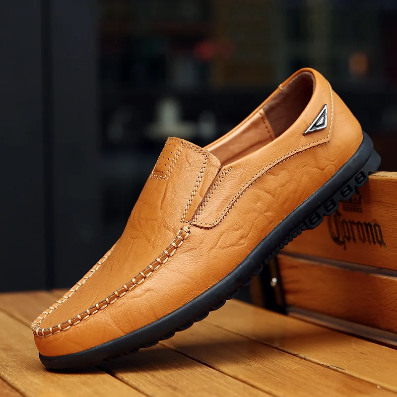 

Brown Men Casual Leather Shoes Brand Luxury 2022 Mens Loafers Moccasins Breathable Slip on Driving Shoes sapato social masculino