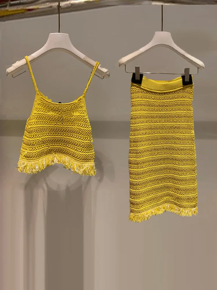 

2022 Luxury Designer Fashion Trendy Clothes Summer New Women Sleeveless Short Vest Tank Tassel Knitted Skirt Suit Set