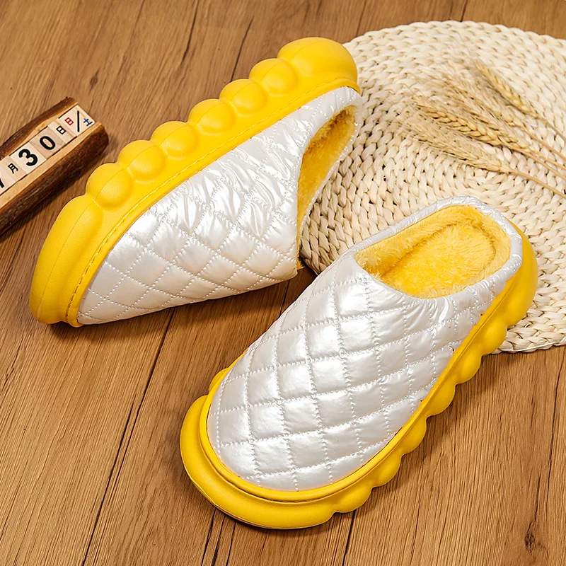 

2022 NEW Cotton slippers Woman light soft sole Indoor warmth confinement shoes waterproof cotton mop men Candy colors
