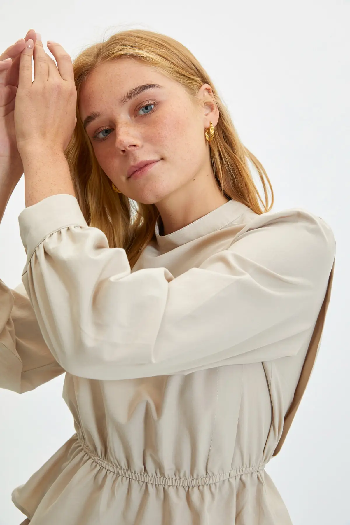

Trendyol Upright Collar Blouse TWOAW22BZ0469