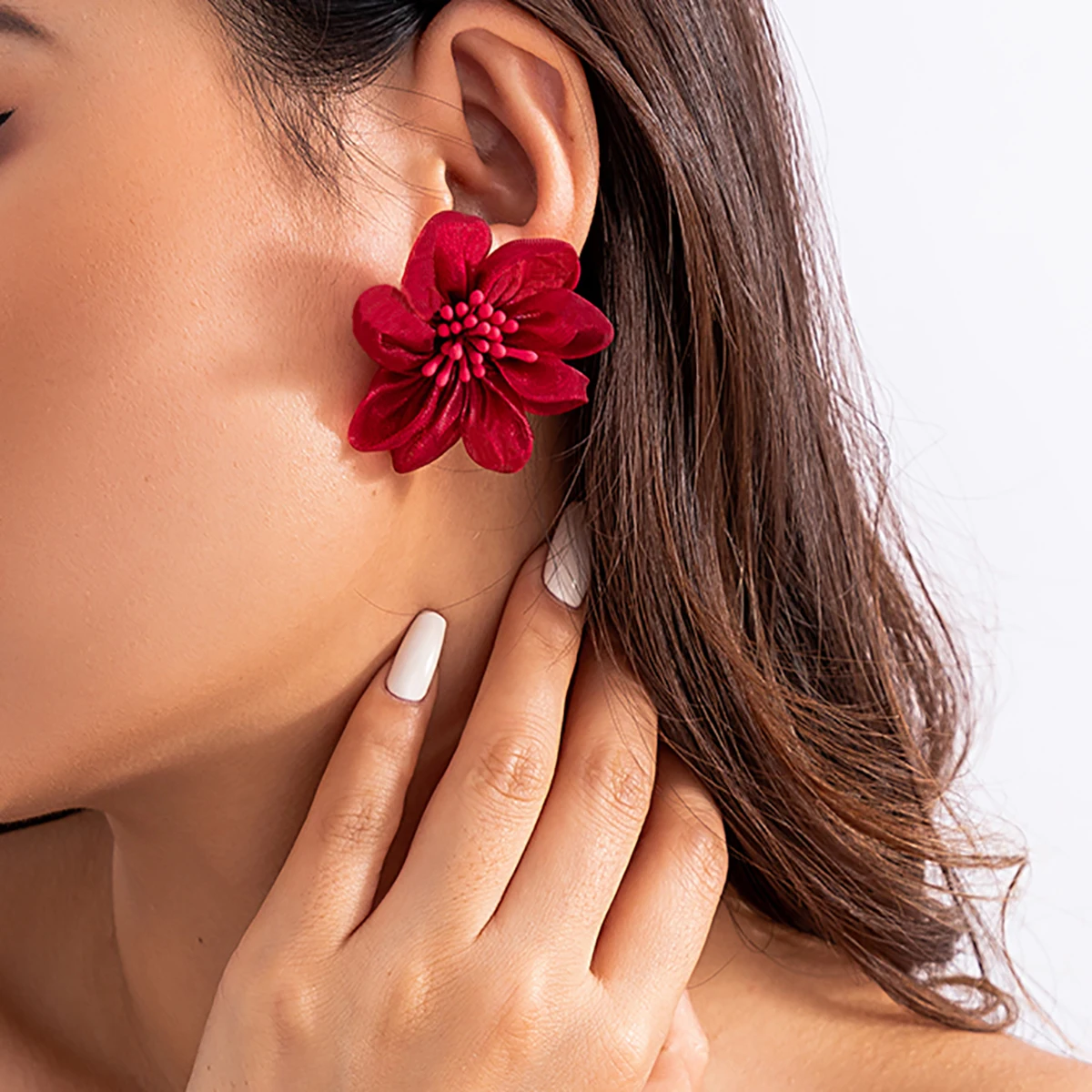 

Charms Large Lace Flower Stud Earrings for Women Trendy Big Wedding Fabric Earrings 2023 Fashion Jewelry Accessories Ladies Gift
