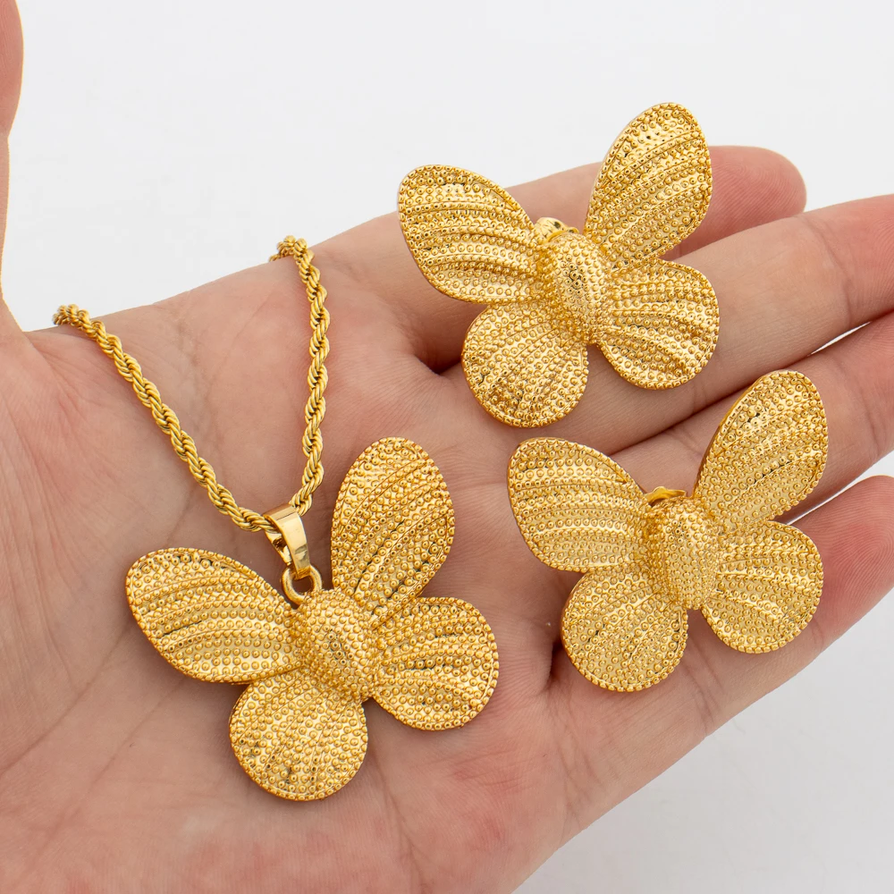 

Butterfly Necklace and Earrings Jewelry for African Clip Earrings and Pendant Luxury Weddings Gold Color Jewelry Set for Dubai