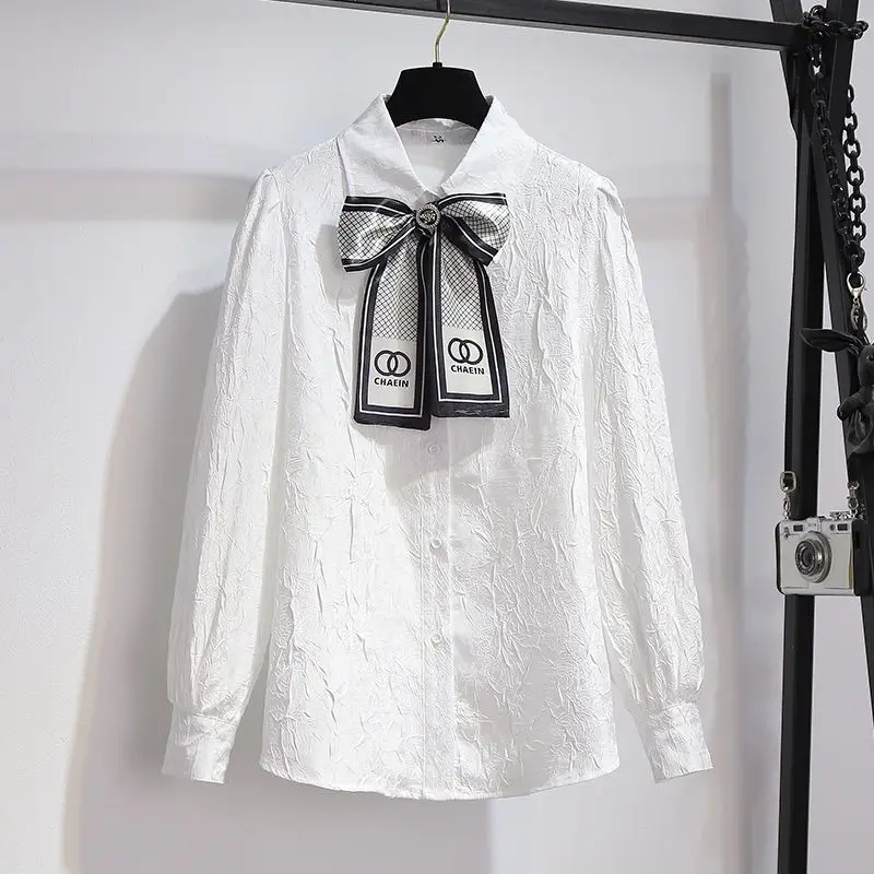 Рисунок 6 - Большой женский весенне-летний костюм