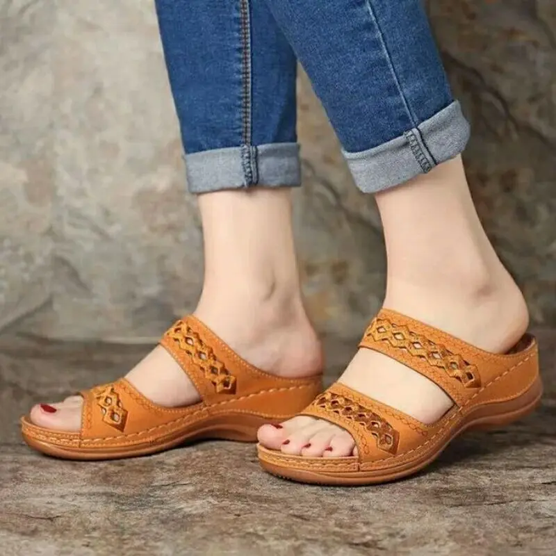 

Shoes Woman's Slippers Big Size Low Slides Fretwork Heels On A Wedge 2022 Flat TPR PU Fabric Basic On A Wedge Female Shoes Big S