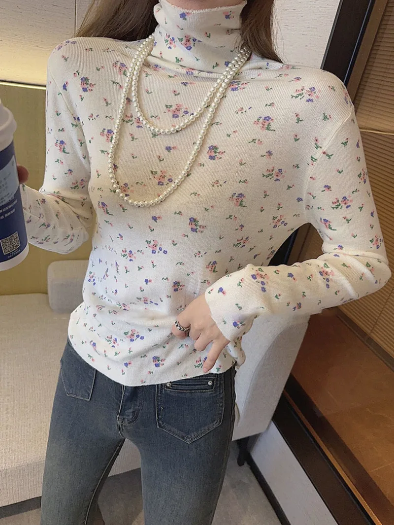 Корейский вязаный свитер с высоким воротом Женский облегающий разноцветный