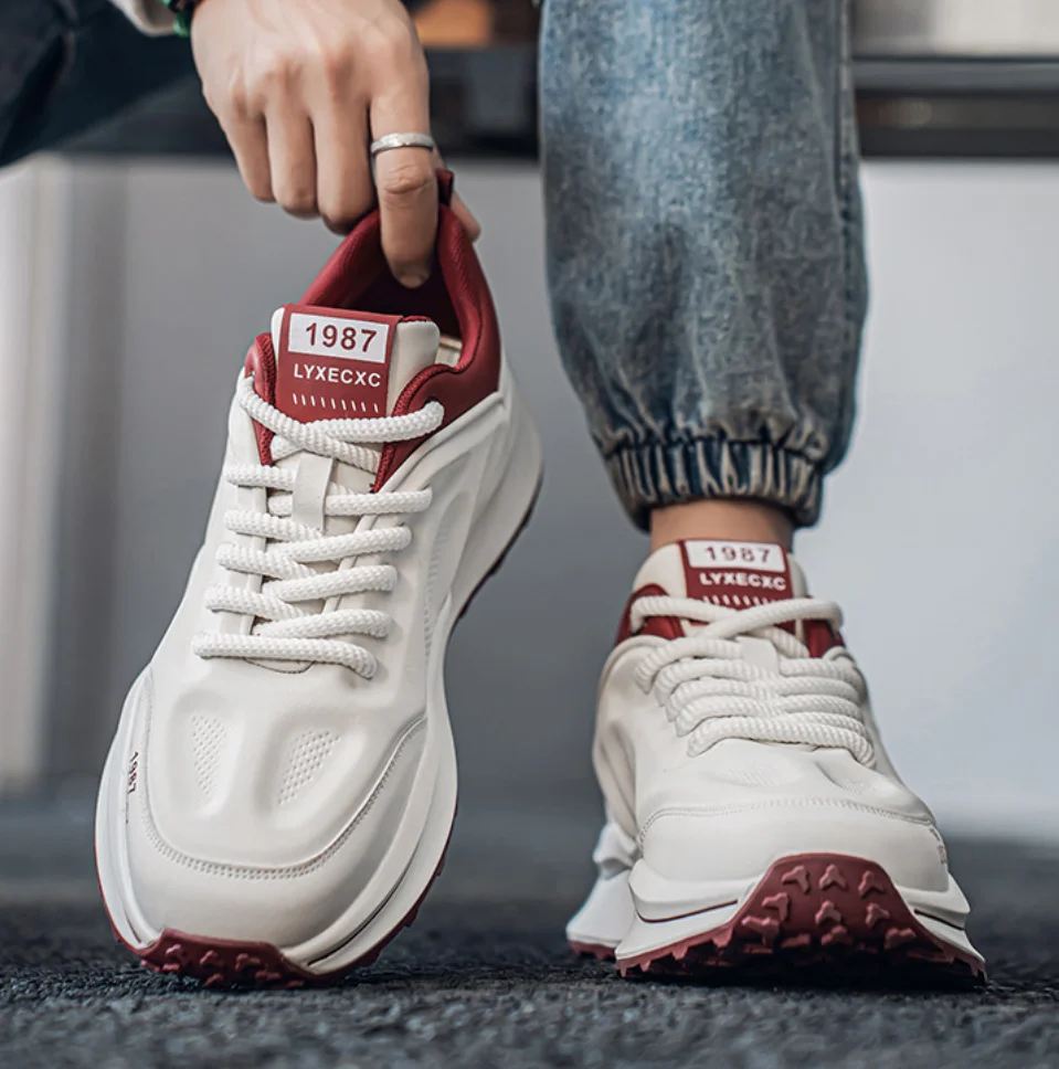 Роскошные молодежные кроссовки 2025 года красивые нескользящие на толстой подошве