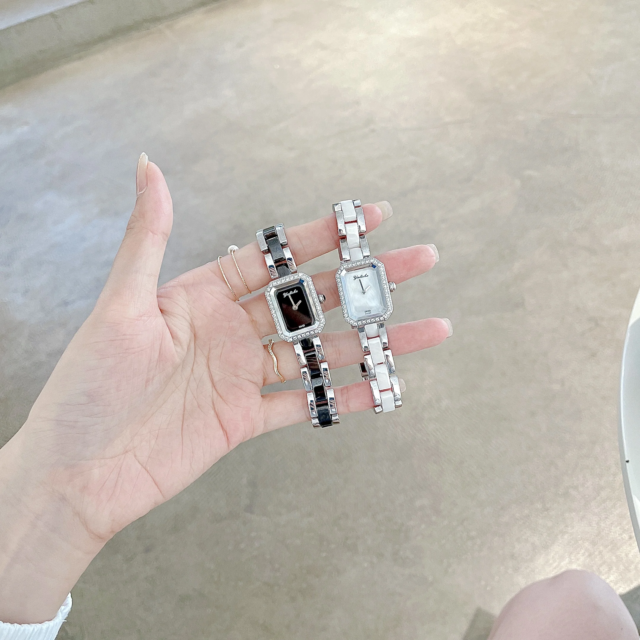 Watch female rhinestone square light luxury creative ceramic quartz watch fashion waterproof temperament small bracelet watch