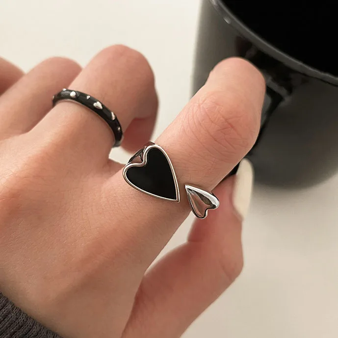 

Double Love Heart Black Gothic Punk Hip-hop Rings For Women Men Personality Fashion Jewelry Gift