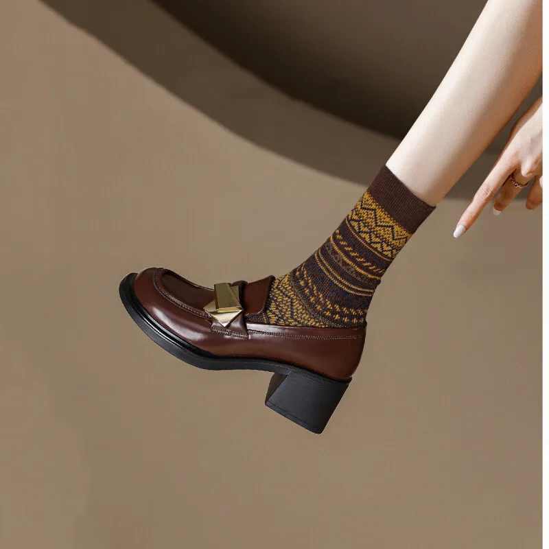 

Chunky Heel Loafers Plush Warm Retro Leather High Heel Women Shoes Leisure Mary Jane Shoes Metal Decoration Fashion High Heels