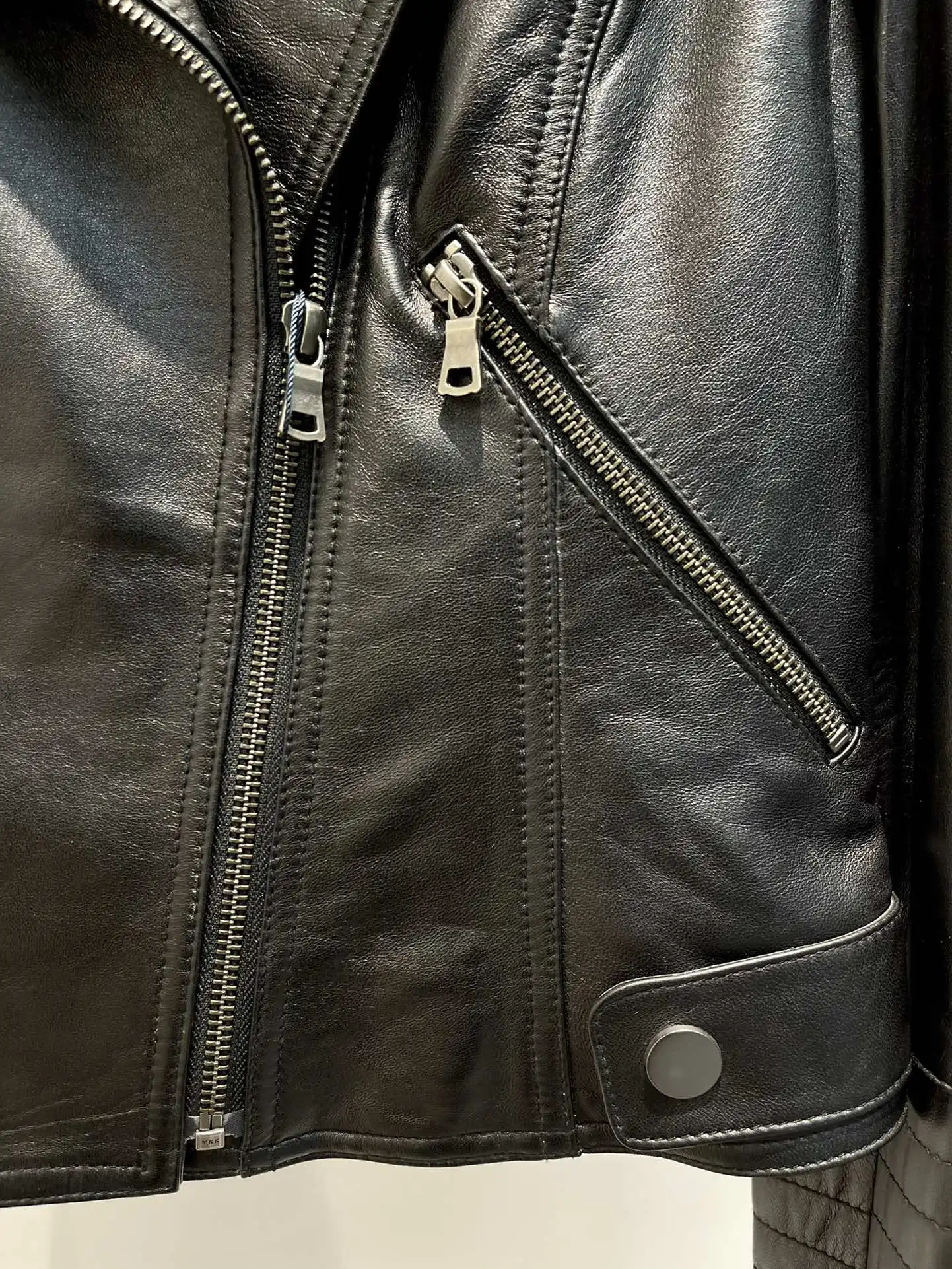 Top Quality Women Bike Moto Coat Leather Outwear Zipper Outfit  Autumn Winter Ladies Fashion Short Slim Female Jacket 2022 New