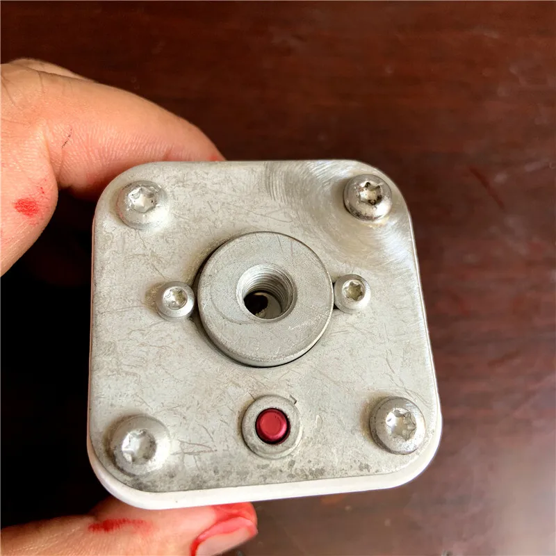 Бывшая в употреблении 170M4908 предохранитель 700A 1000V Быстрый Предохранитель ABB