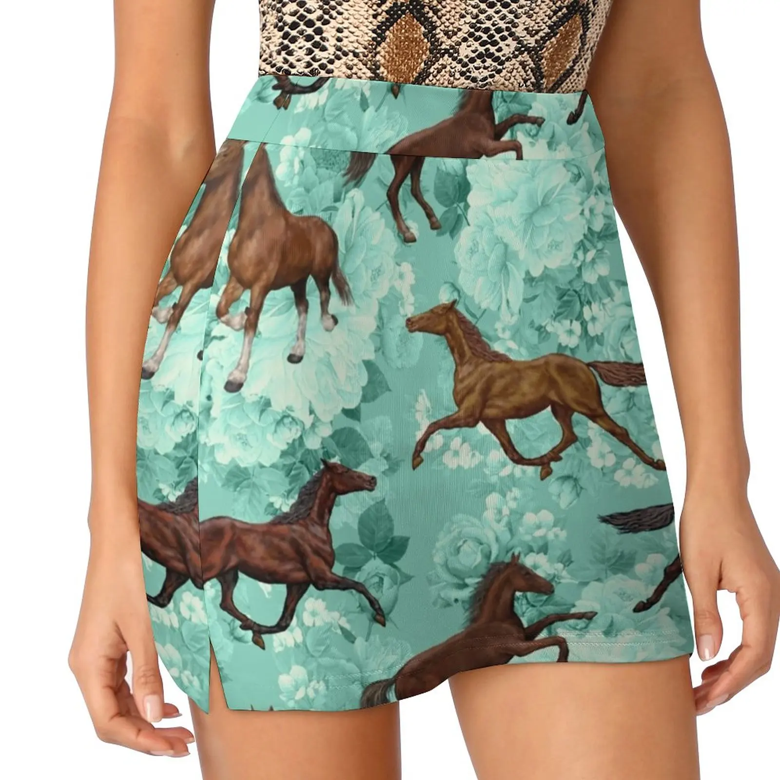 

Cool Running Horses Skirt Female Flowers Print Vintage Mini Skirts High Waist Trendy Street Style Casual Skirt Big Size