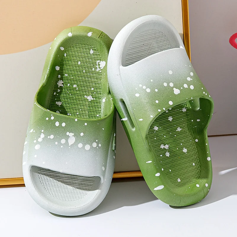 

2023 New Home Slippers Parent-child Summer House Slippers Light Soft Children Flip flops Boys Girls Indoor Slides Kids Sandals