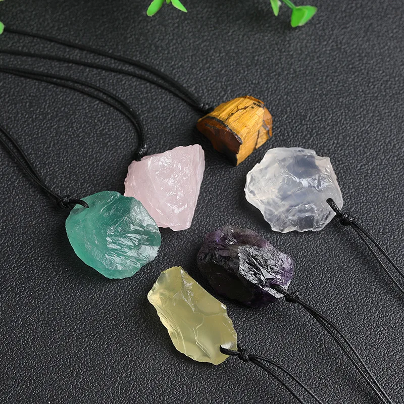 

Natural Green Fluorite Raw Stone Pendant Irregular Crystal Adjustable Chain Necklace For Women Jewelry